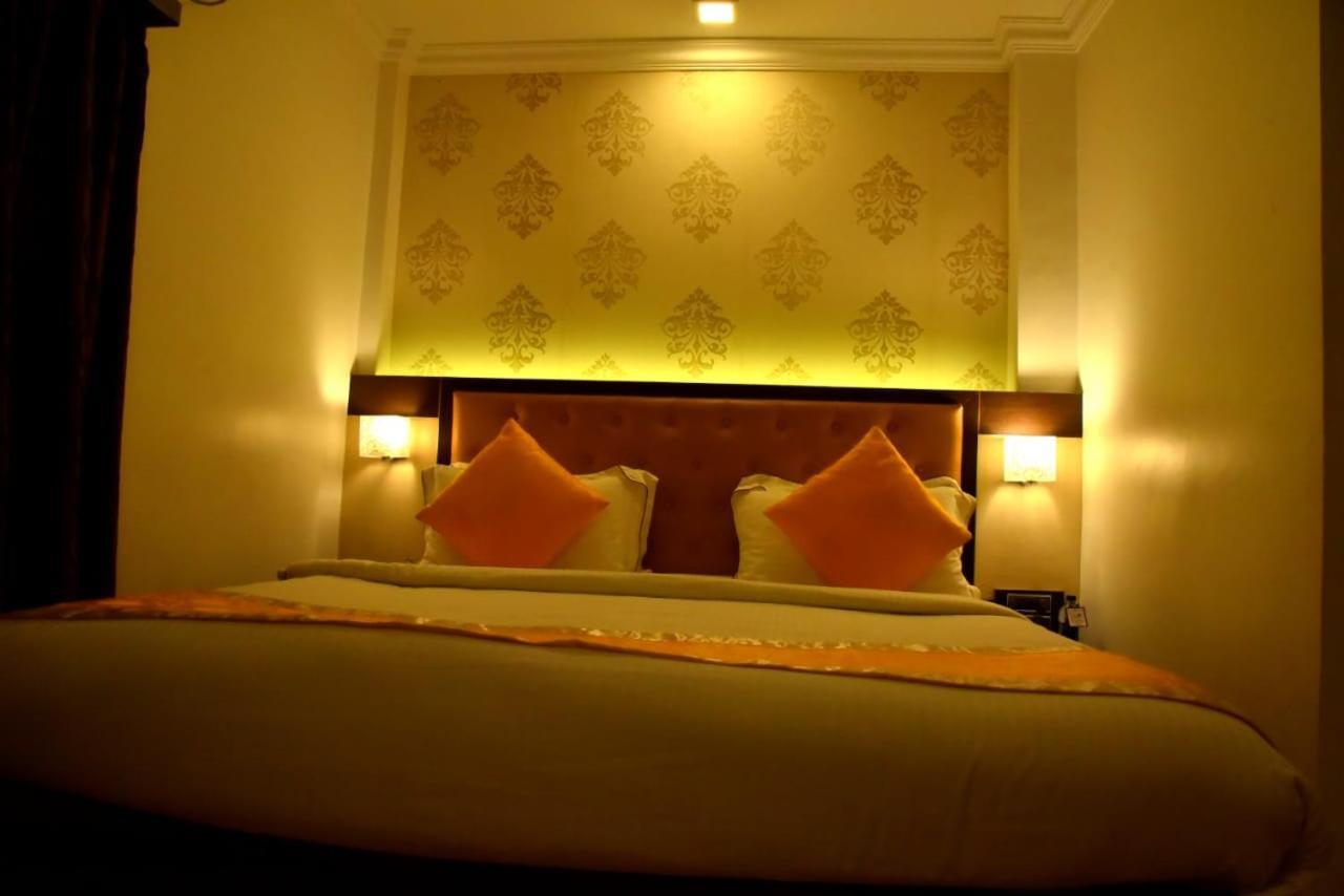The Grand Krishna Luxury Hotel Chikmagalur Bagian luar foto