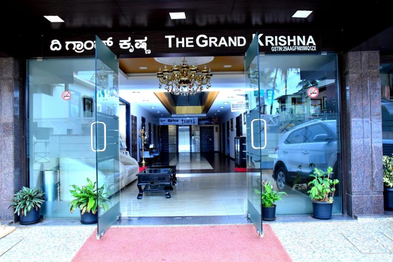 The Grand Krishna Luxury Hotel Chikmagalur Bagian luar foto